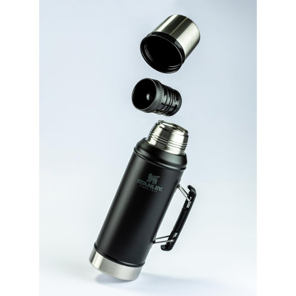 Garrafa térmica Classic Stanley 950ml