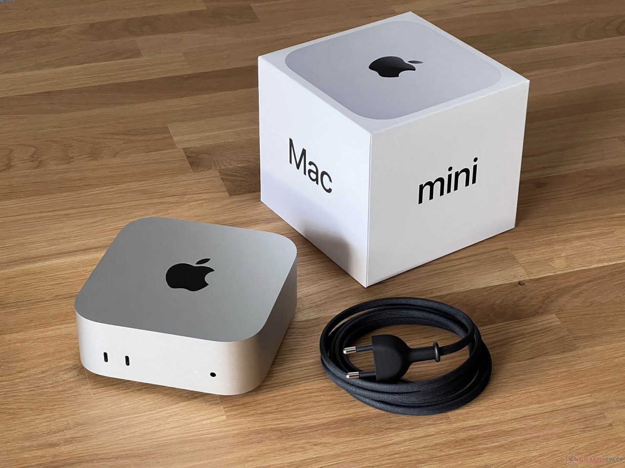 APPLE MAC MINI M4 (16 GB / 256 GB)