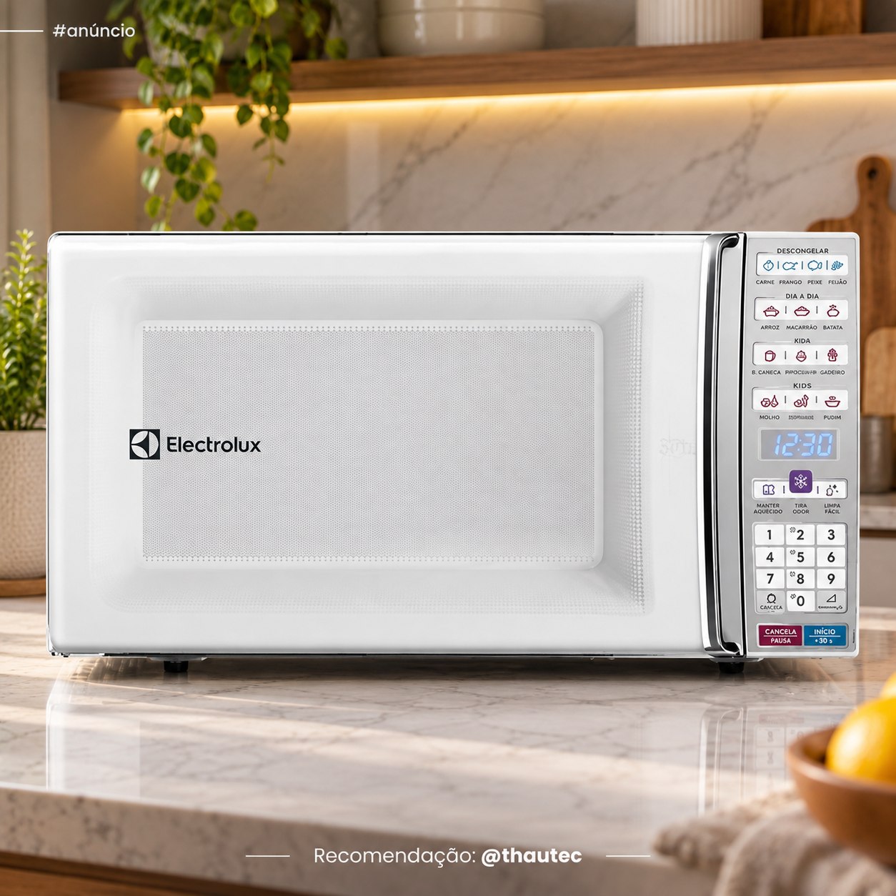 Micro-ondas Electrolux 34L Função Tira odor e Manter Aquecido 1400W (MEO44) 110v